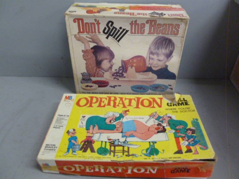 lot 372 image: Vintage Games