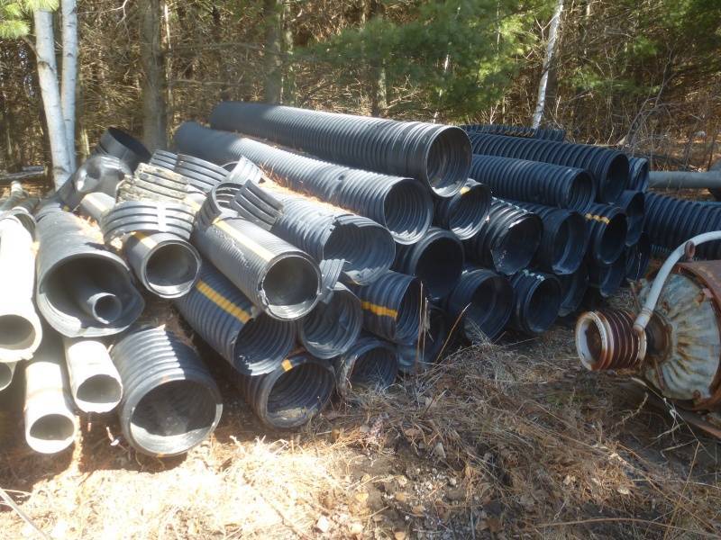 lot 56 image: Corrugated Tile Pipe