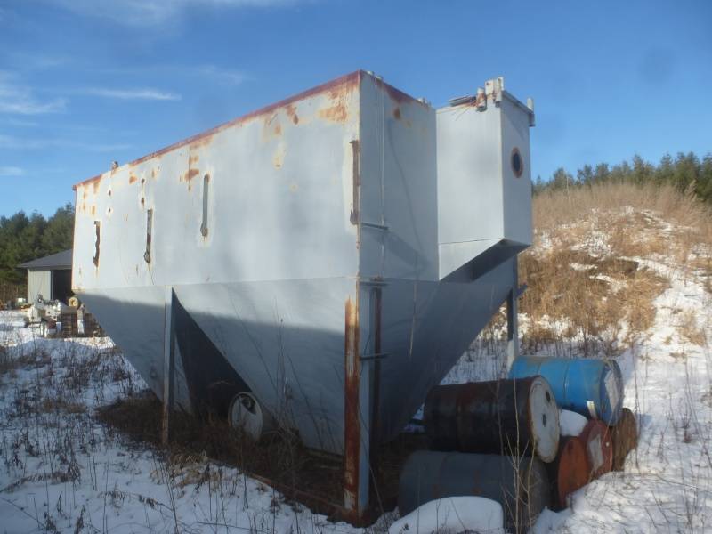 lot 22 image: Steel Batch Bins