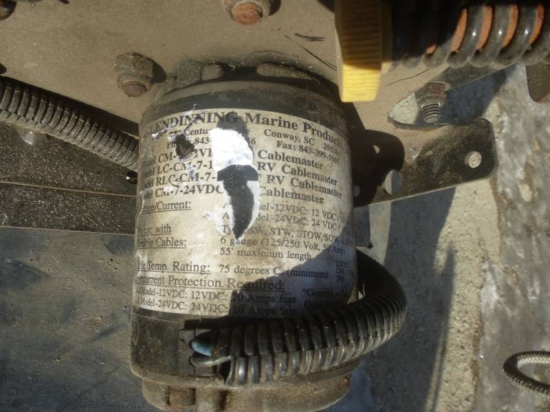 lot 26 image: Winnebago Power Cord Reel