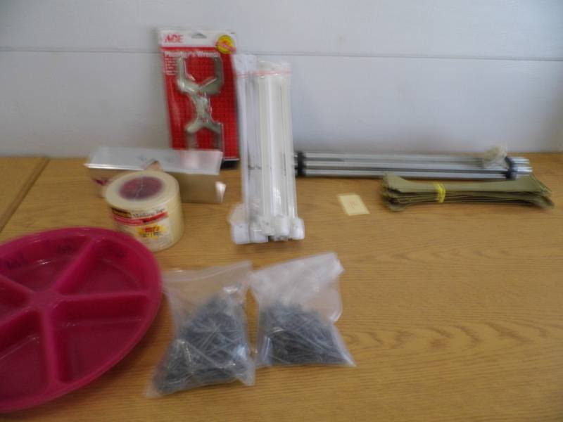 lot 10 image: Nails - Brackets - Drawer Glides
