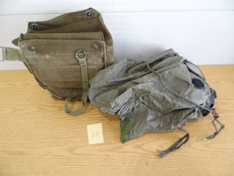 lot 22 image: Gas Mask wHood