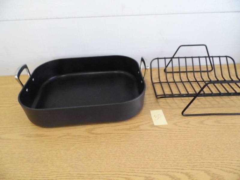lot 30 image: Al Clad B1 Nonstick Roaster