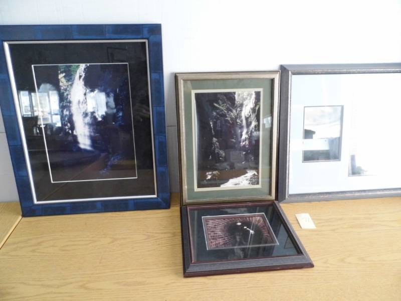 lot 71 image: Framed Photos