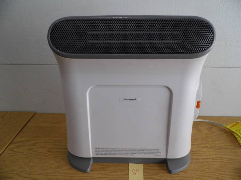 lot 84 image: Honeywell Heater