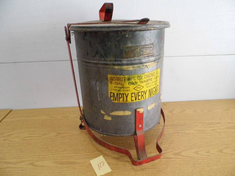 lot 112 image: Oily Waste Can