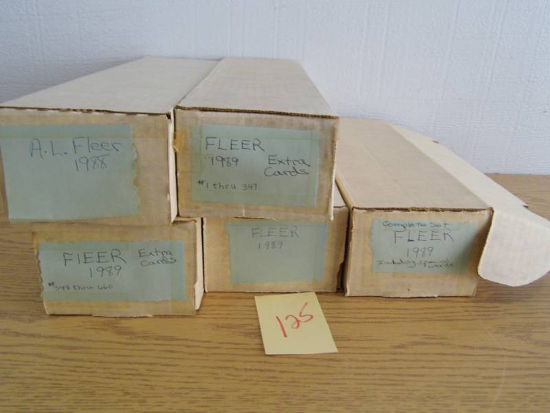 lot 125 image: 5 Boxes Baseball Cards