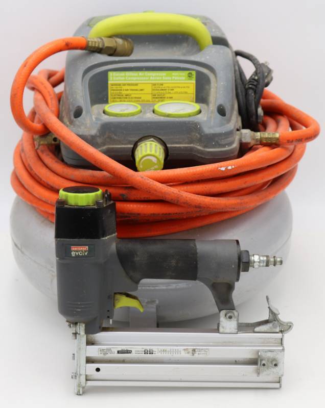 lot 10 image: Craftsman evolv Pancake Compressor and Finish Nailer