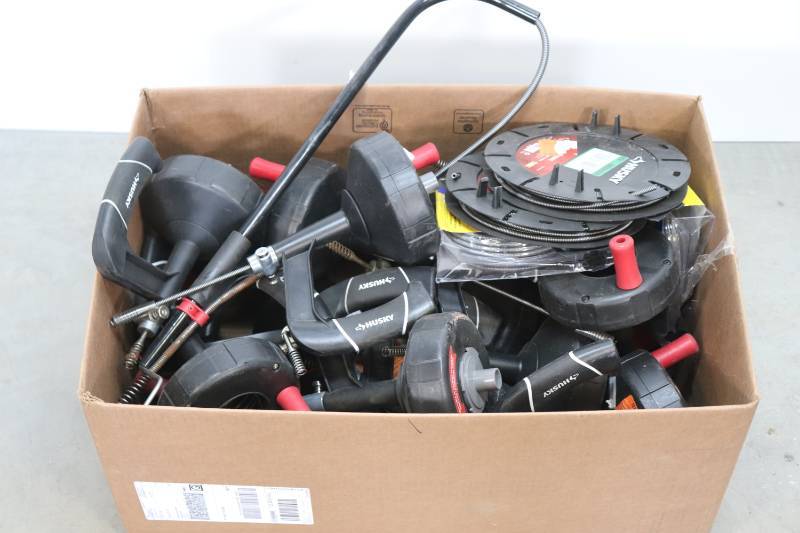 lot 45 image: Lot of Drain Openers