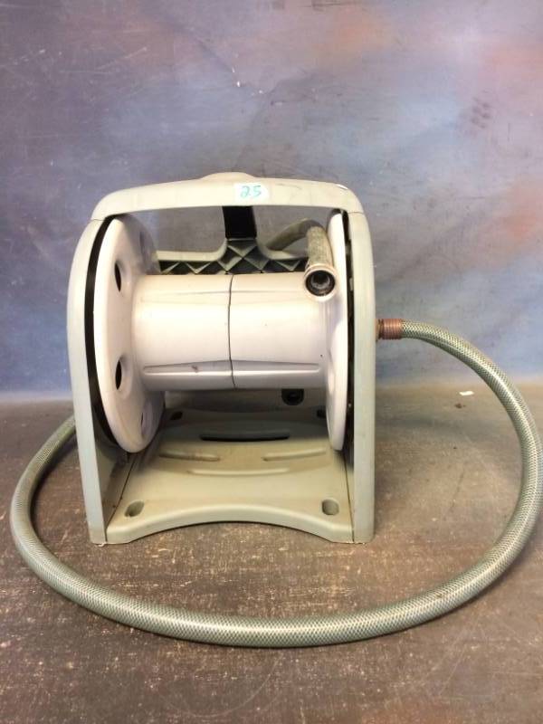 Hose reel
