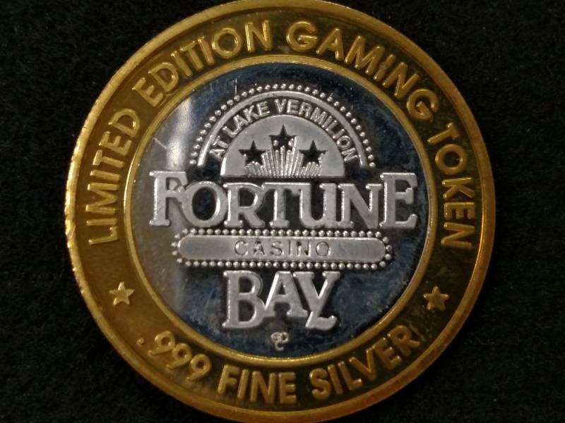lot 120 image: Fortune Bay Casino Token .6 Ounce ....