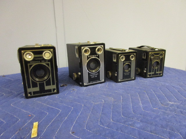 VINTAGE BROWNIE CAMERAS