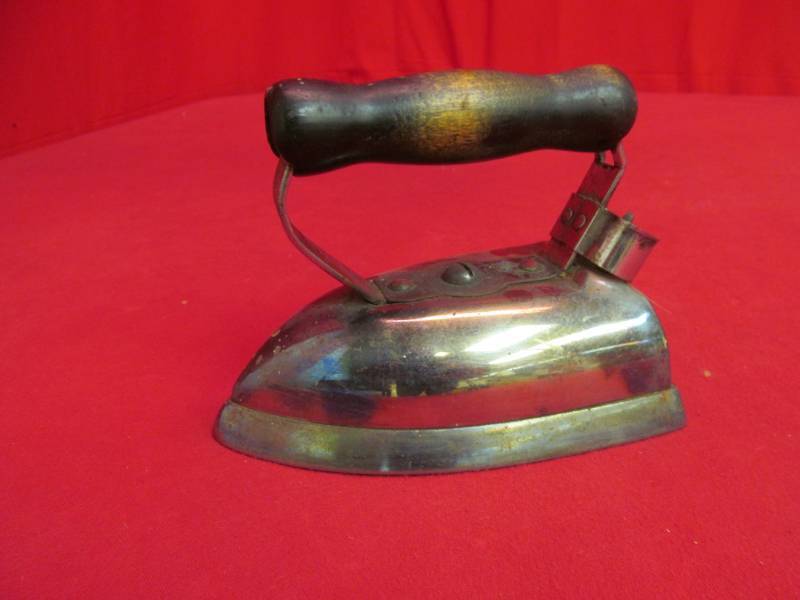 Vintage Dover Dominion iron