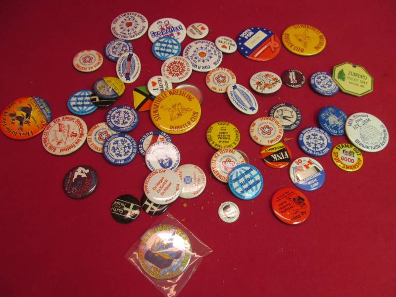 vintage buttons