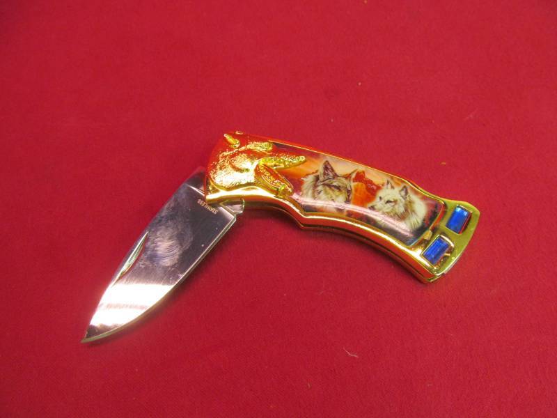 knife