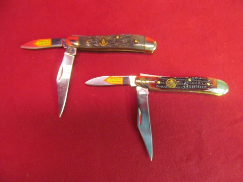 2 little peanutjack knives