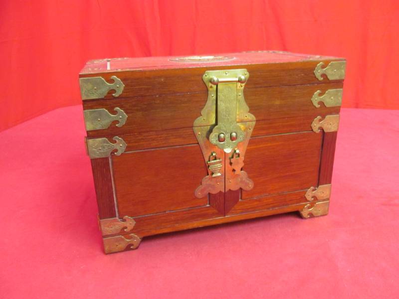 jewelry box