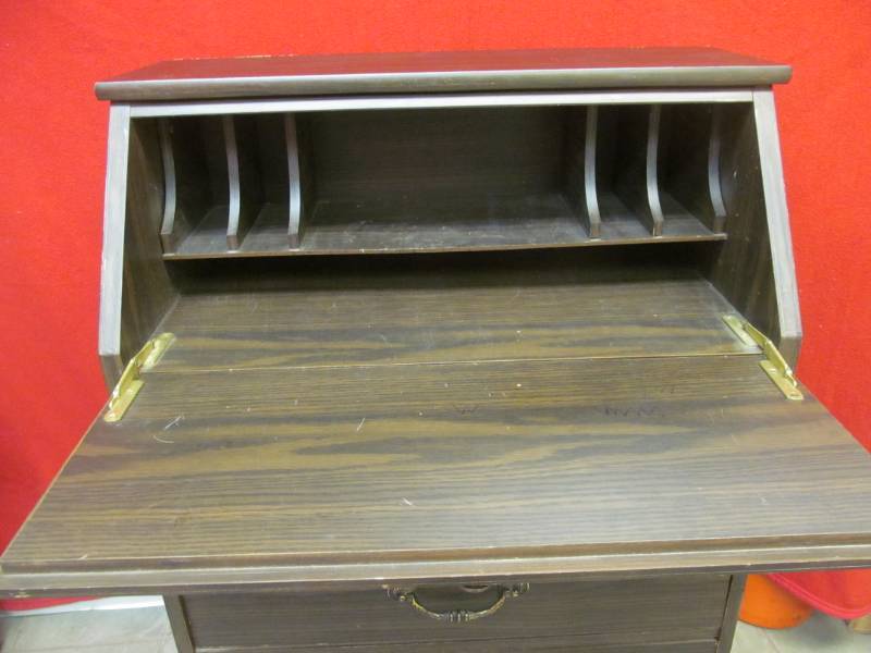 desk