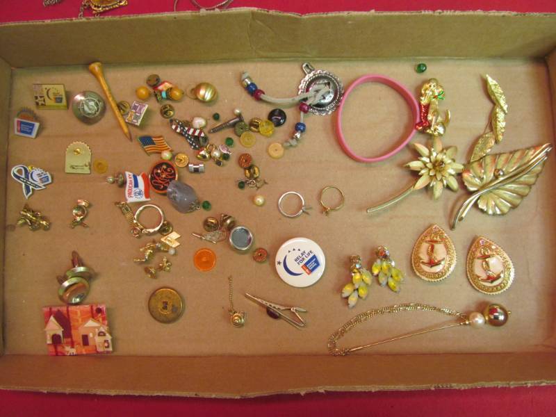 vintage jewelry