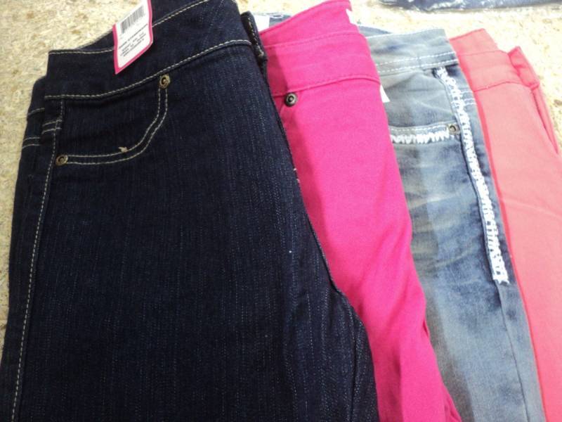 lot 114 image: 4 pairs jeans size 12 girls...