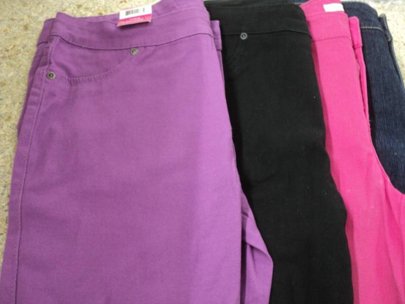 lot 118 image: 4 pairs jeans size 16 girls...