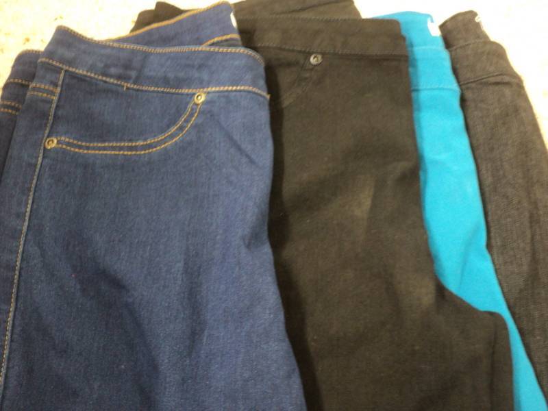lot 119 image: 4 pairs jeans size 16 12 girls...