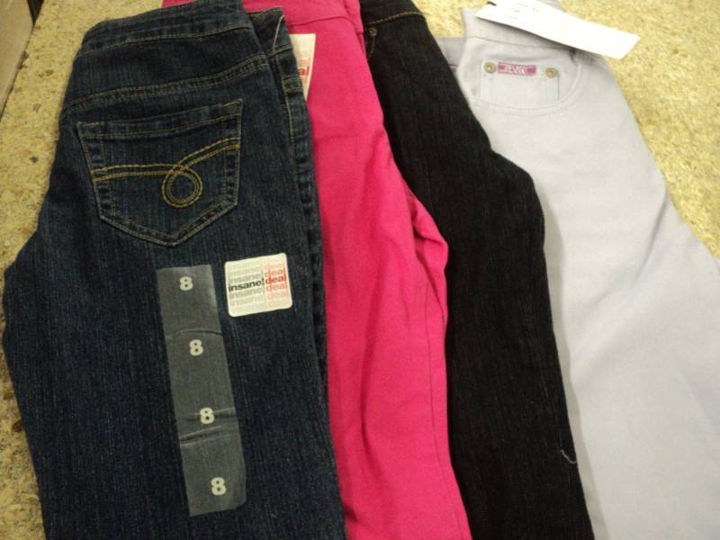 lot 126 image: 4 pairs Jeans size 8 Girls...