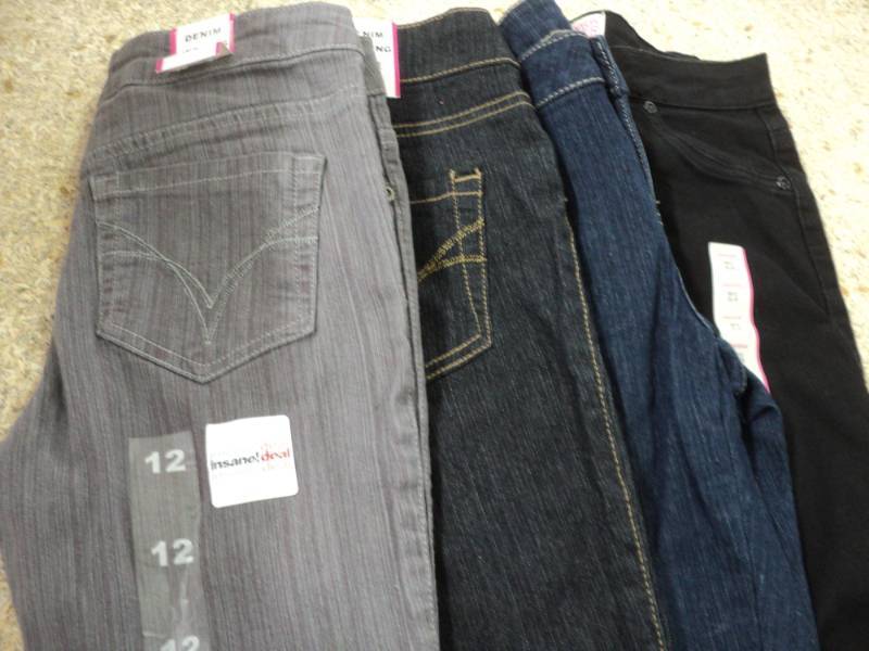 lot 131 image: 4 pairs jeans size 12 girls...