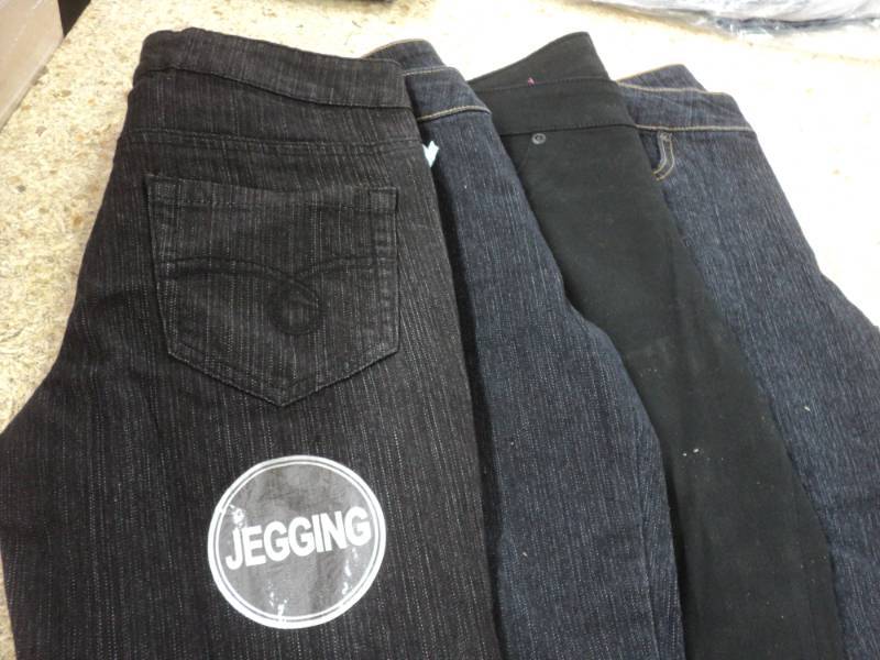 lot 133 image: 4 pairs jeans size 12 girls...