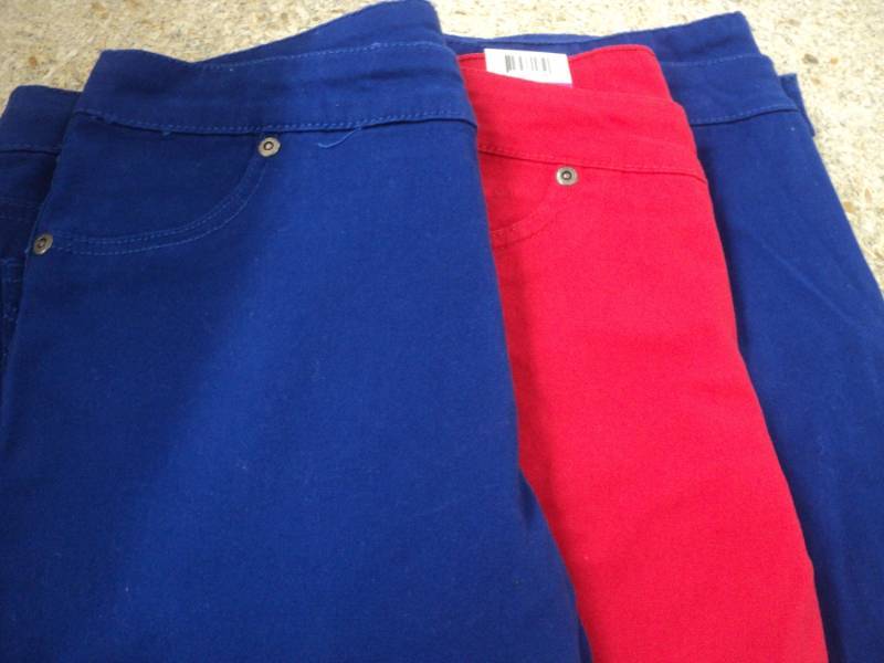 lot 134 image: 2 pairs jeans size 12 12 and 1 pa...