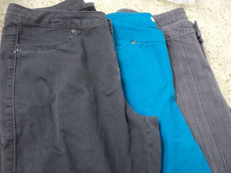 lot 140 image: 3 pairs jeans size 16 12 Girls...