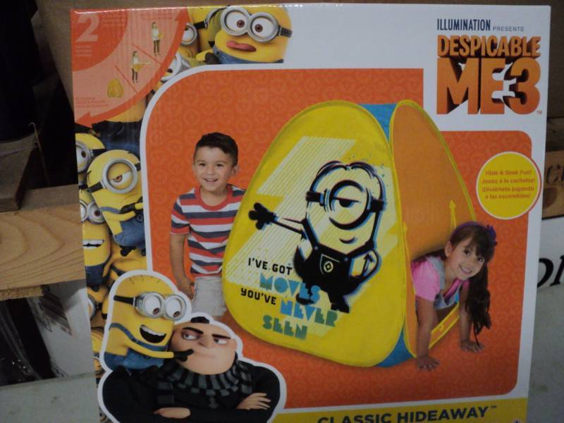 lot 6 image: Despicable ME3 Classic Hideaway...