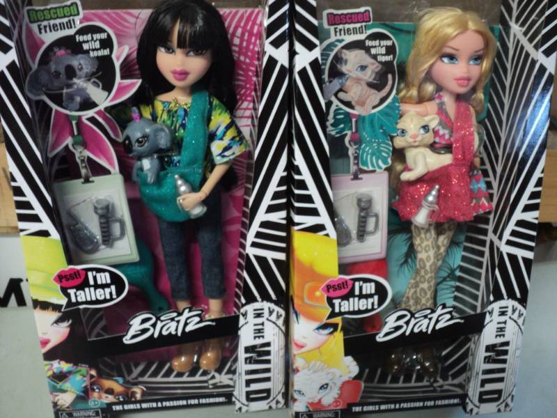 lot 95 image: 2 Bratz Dolls- Jade and Cloe...