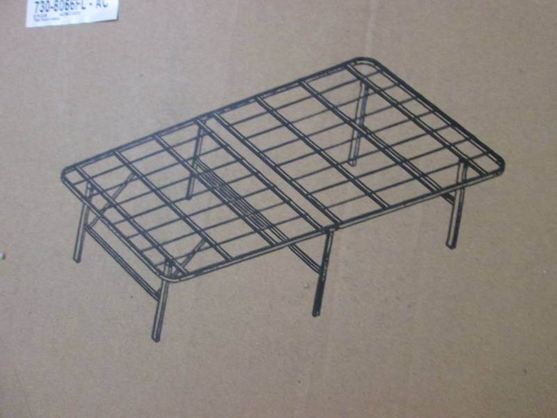 lot 29 image: Twin Metal Platform Base ...