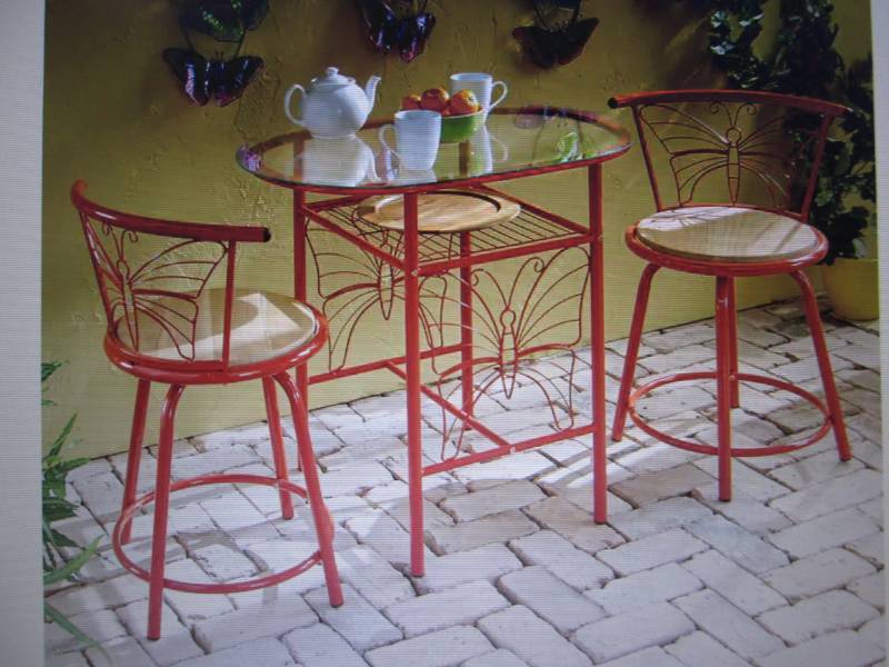 lot 111 image: Outdoor Butterfly Bistro Table Set ...
