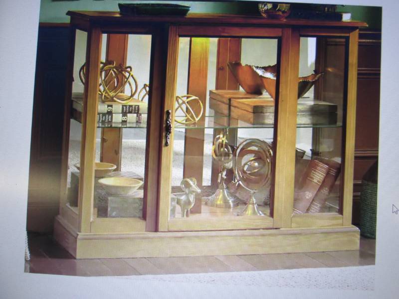 lot 129 image: Felicity Lighted Curio open box Ret...