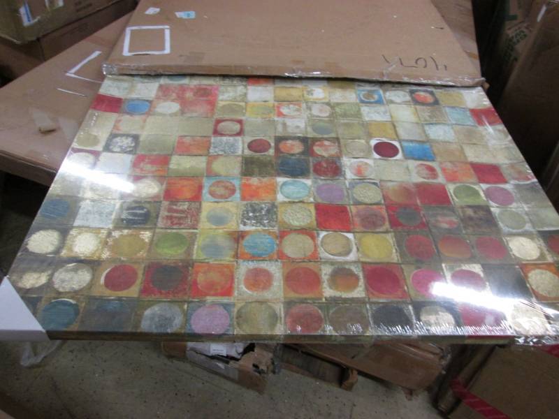 lot 160 image: Large Wall Art open box 39 inch Squ...