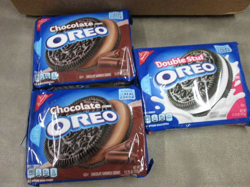 lot 199 image: 2 Pks Oreo Cookies, 1 Double Stuf...