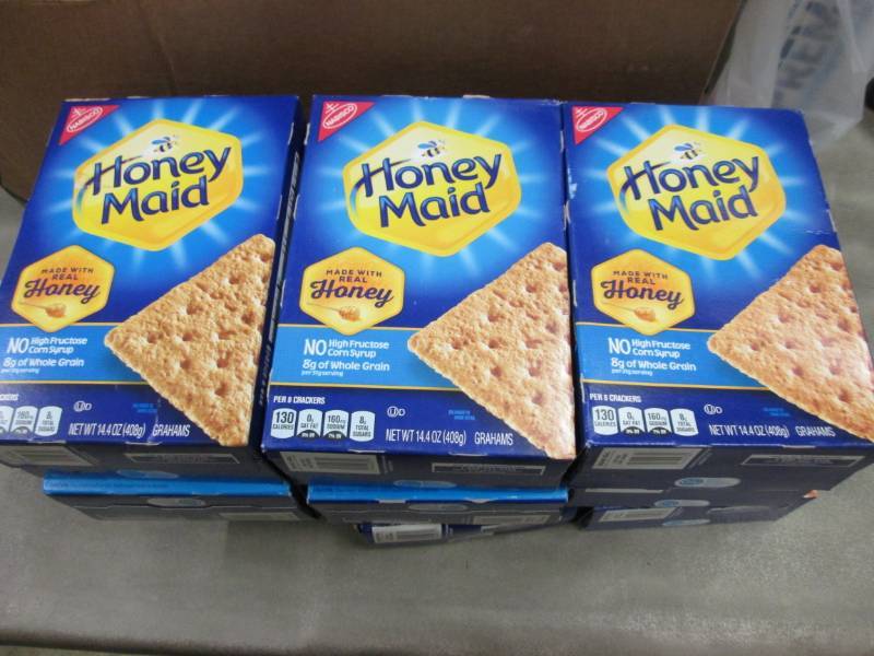 lot 204 image: 9- 14.4 oz Boxes Honey Maid Graham ...