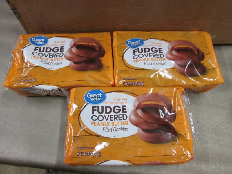 lot 210 image: 3 Pks Great Value Fudge Covered Pea...