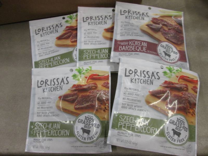 lot 219 image: 5 - 2.2 oz Lorissas Kitchen Steak ...