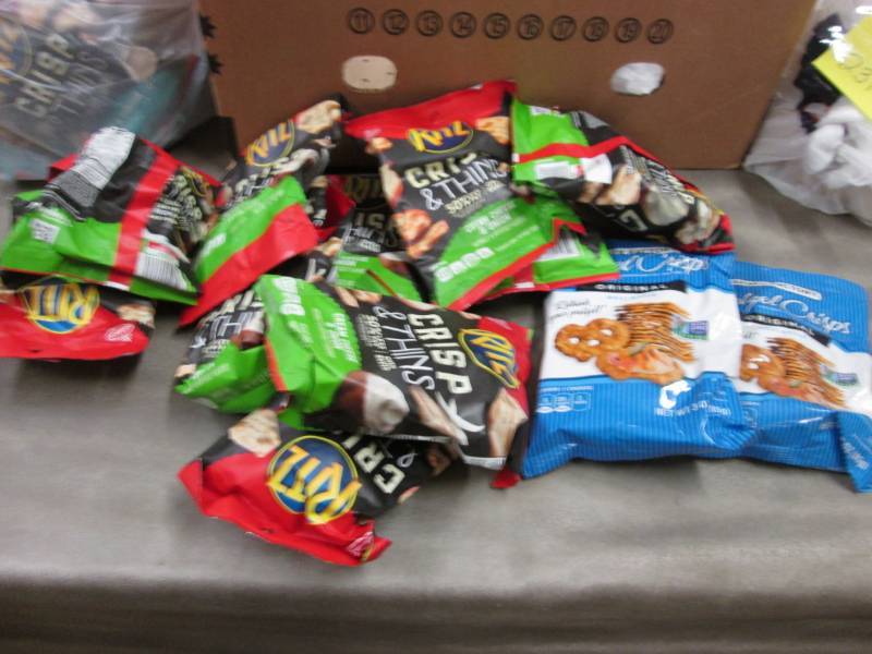 lot 237 image: 10- 1.7 oz pks Ritz Crisp & Thins C...