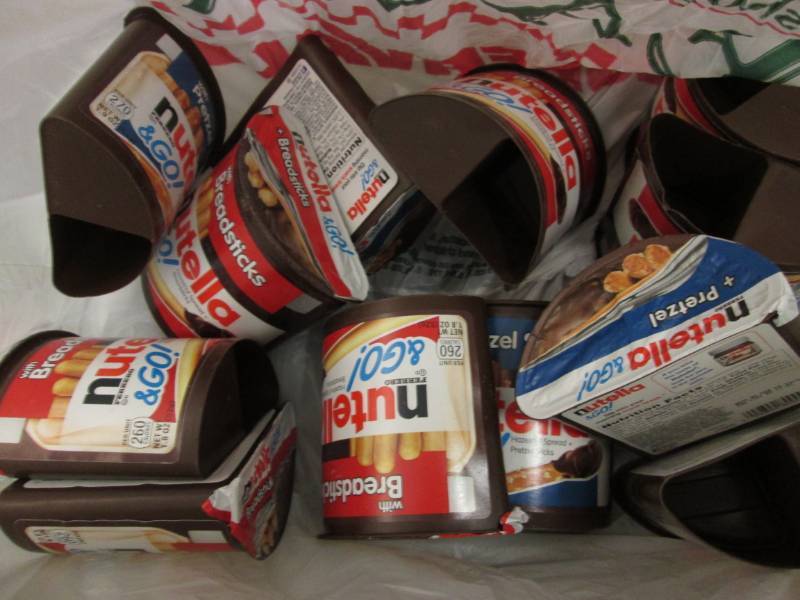 lot 270 image: 12- 1.9 oz Pks Pretzel Sticks with ...