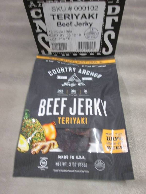 lot 274 image: 12- 3 oz Country Archer Teriyaki Be...