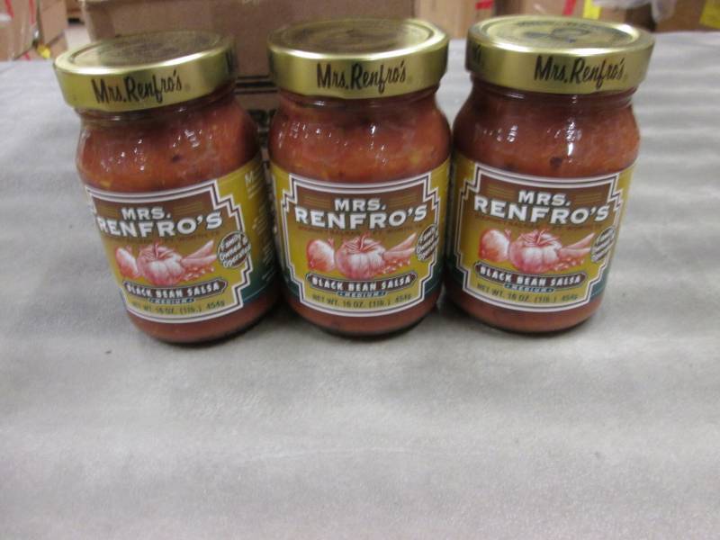 lot 279 image: 3 - 16 oz Mrs. Renfros Black Bean ...
