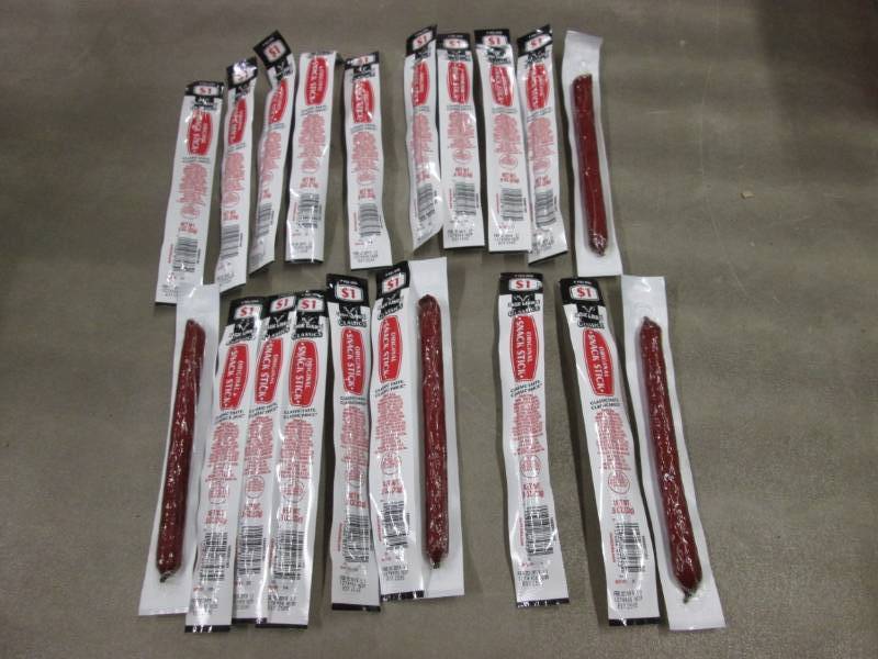 lot 285 image: 20 Jack Links Original Snack Sticks...