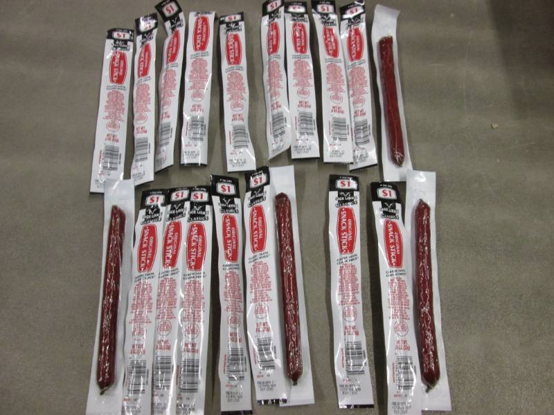 lot 287 image: 20 Jack Links Original Snack Sticks...