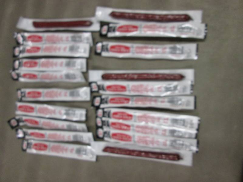 lot 289 image: 20 Jack Links Original Snack Sticks...