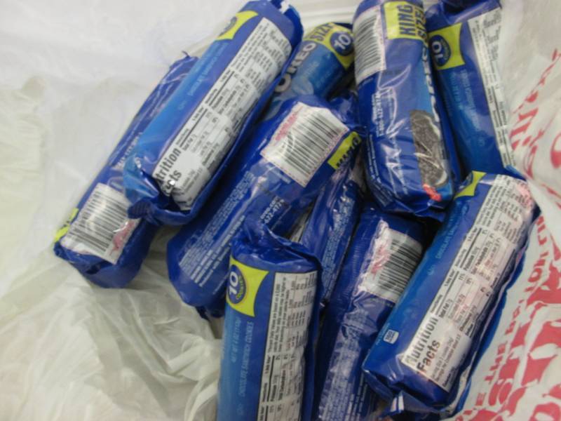 lot 298 image: 12- 4 oz Oreo King Size Cookies...