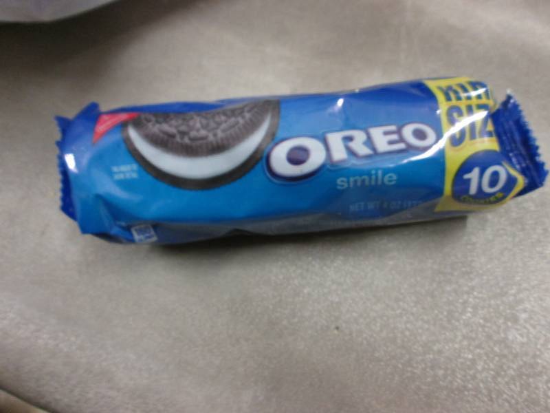 lot 314 image: 12- 4 oz Oreo King Size Cookies...